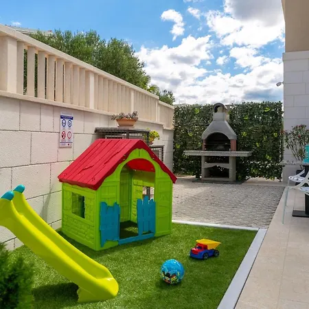 Authentica With Heated Pool ヴィラ