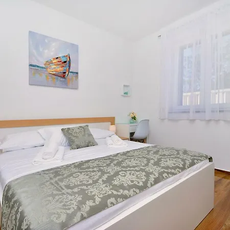 Authentica With Heated Pool Villa Grebaštica