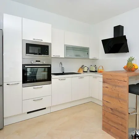 Authentica With Heated Pool