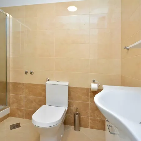 Authentica With Heated Pool *