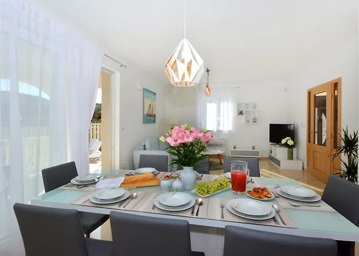 Authentica With Heated Pool Grebaštica