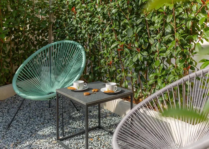 Villa Authentica With Heated Pool *